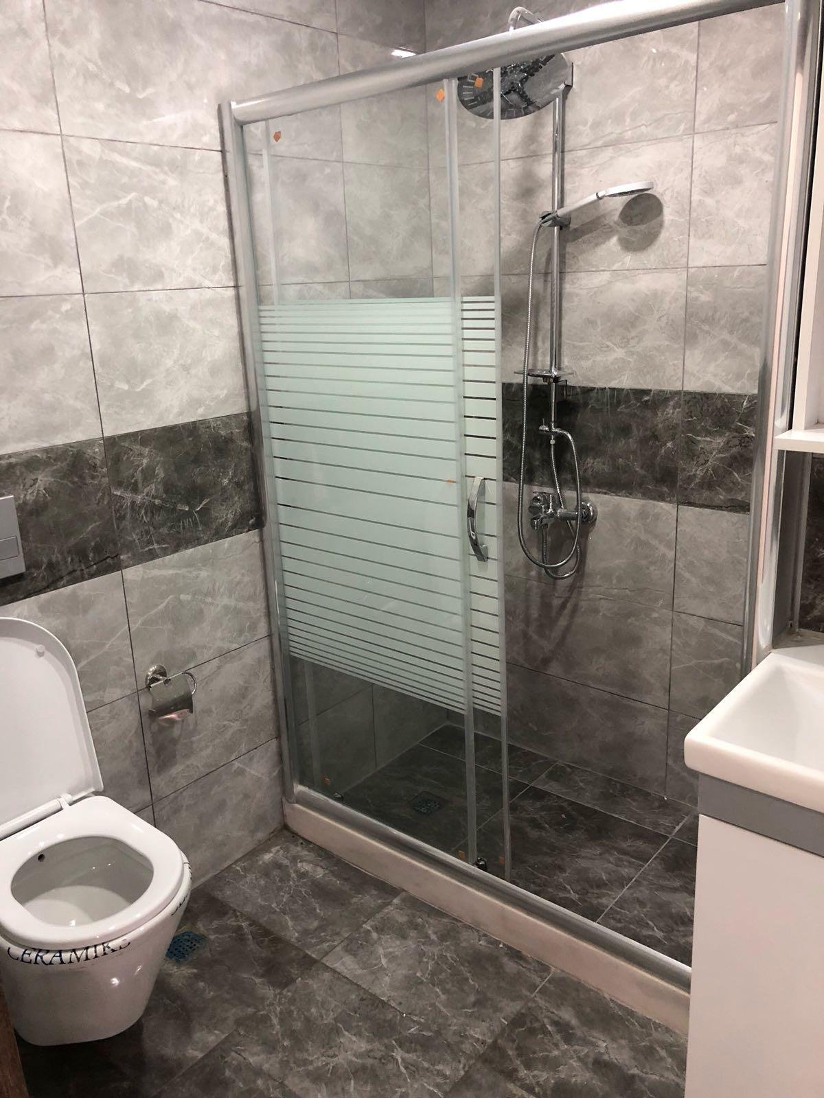 مجمع بورصا - منظر داخلي ١٨