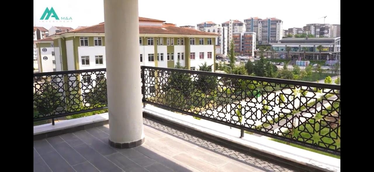 مجمع بورصا - منظر داخلي ٩