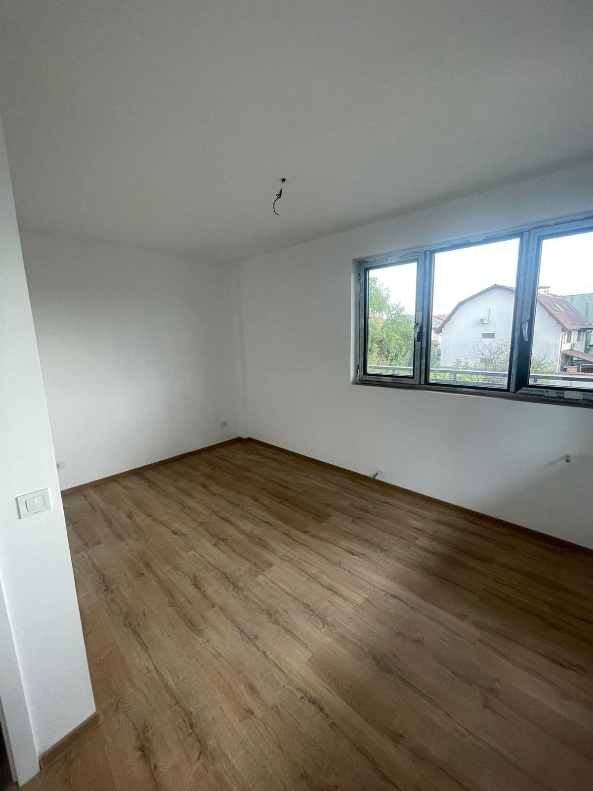 مجمع فيلل رومانيا - منظر داخلي ٧