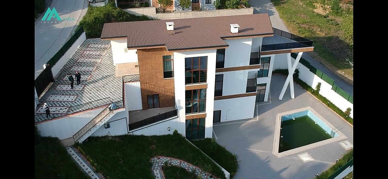 فيلا يلوا - منظر خارجي ٣