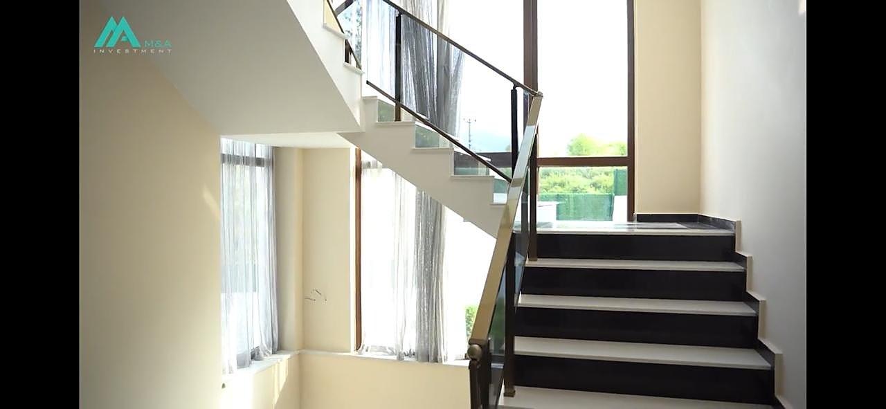 فيلا يلوا - منظر داخلي ٦